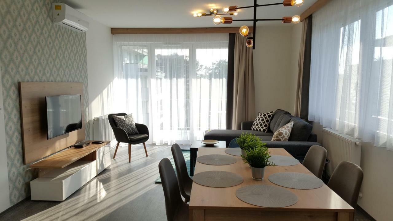 Lelle Resort Cb34 Balatonlelle Luaran gambar