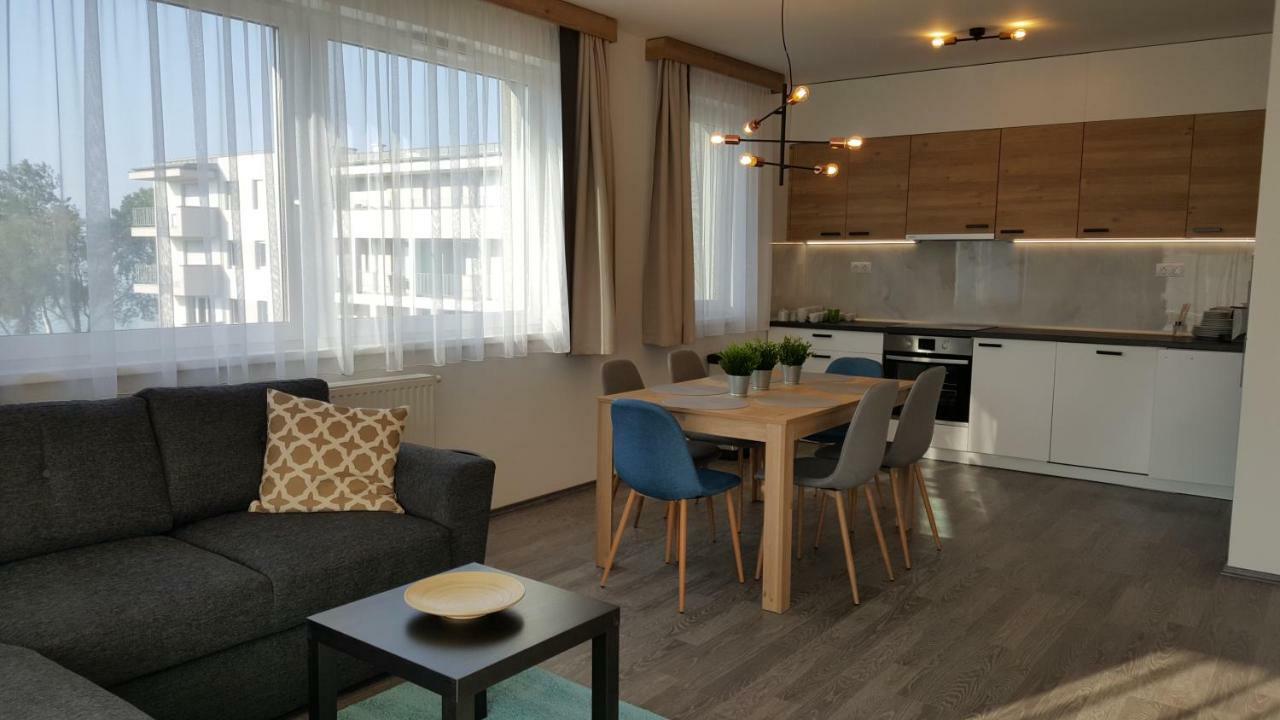 Lelle Resort Cb34 Balatonlelle Luaran gambar