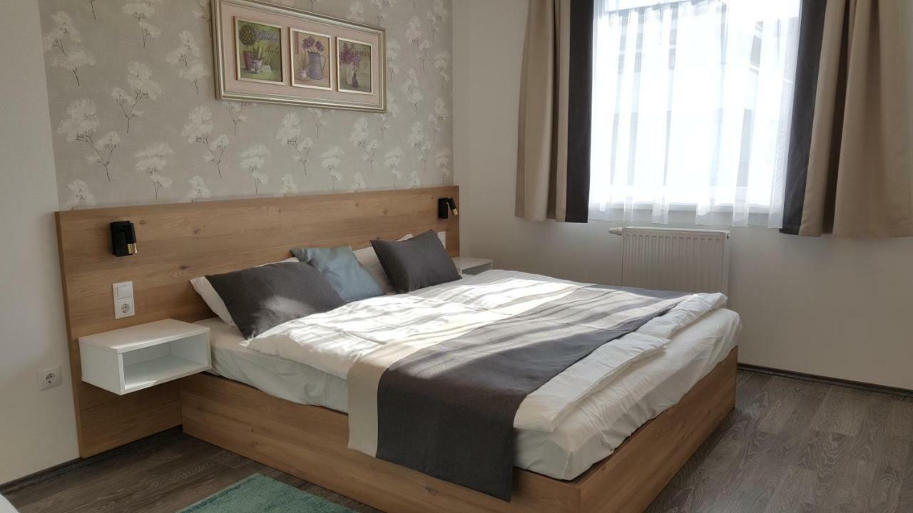 Lelle Resort Cb34 Balatonlelle Luaran gambar