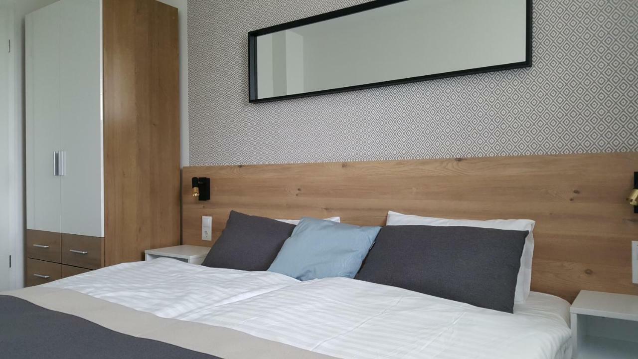 Lelle Resort Cb34 Balatonlelle Luaran gambar